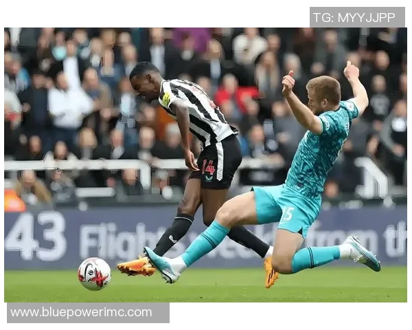 德甲精彩对决马竞4-0大胜本菲卡球星帽子戏法点燃全场激情