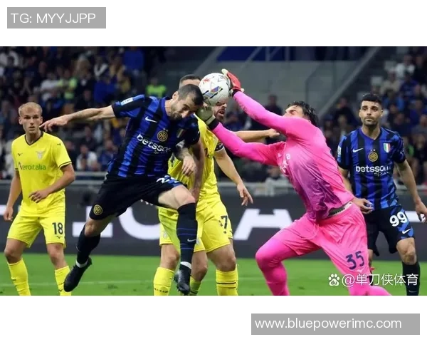 德甲焦点战热刺与国米互交白卷全场气氛紧张引发球迷热议