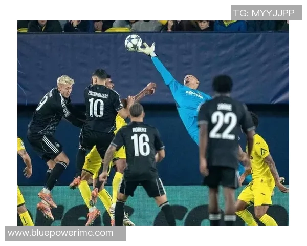 西甲精彩对决那不勒斯与多特蒙德激战成平乌龙球引发全场狂欢