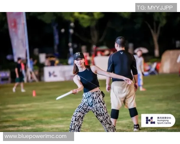 飞盘盛宴：深入解析杭州飞盘队的战术与技术创新之路