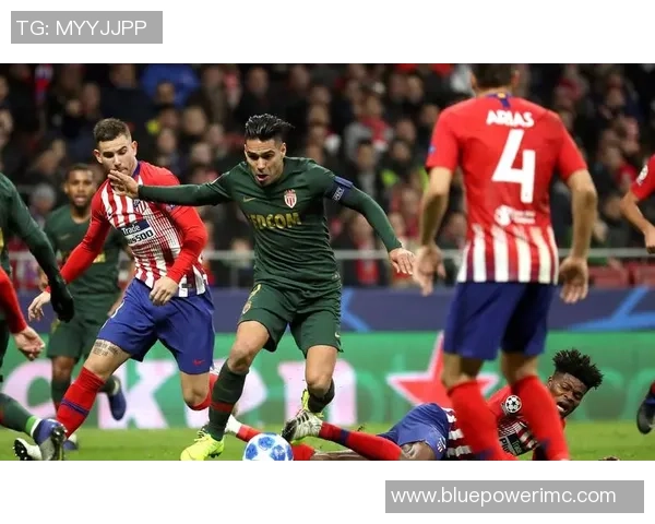 西甲赛场惊现冷门本菲卡力克那不勒斯精彩进球回顾 西甲赛场惊现冷门本菲卡力克那不勒斯精彩进球回顾