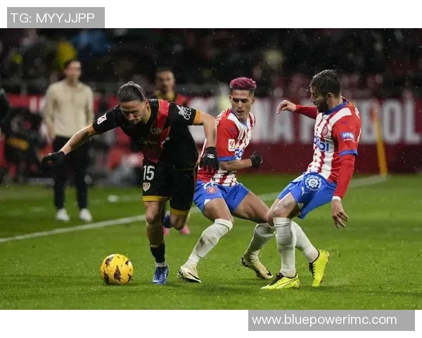 西甲焦点战皇马小胜热刺红牌争议引发全场热议与十大精彩进球回顾