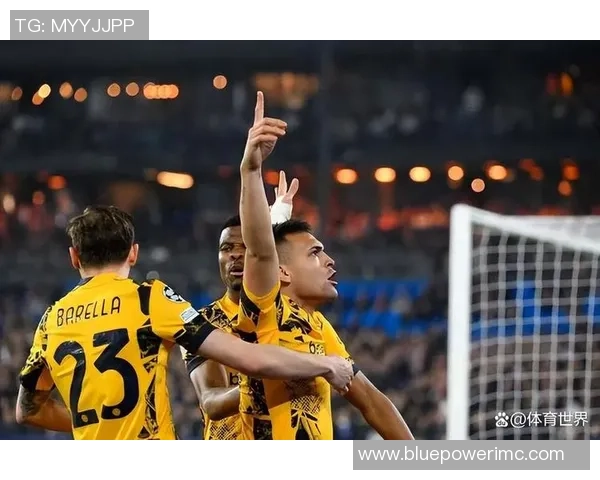 德甲精彩对决利物浦以3-0战胜巴萨全场沸腾瞬间回顾