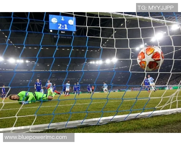 欧冠激战曼城6比2大胜里昂补时绝杀瞬间点燃全场激情