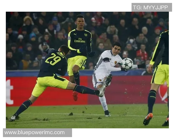 德甲激战巴萨与阿森纳战成平局补时进球引发全场狂欢