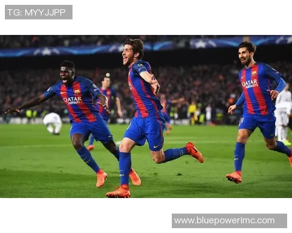 足总杯惊天逆转曼联6-2战胜巴萨绝杀瞬间引发全场狂欢 足总杯惊天逆转曼联6-2战胜巴萨绝杀瞬间引发全场狂欢